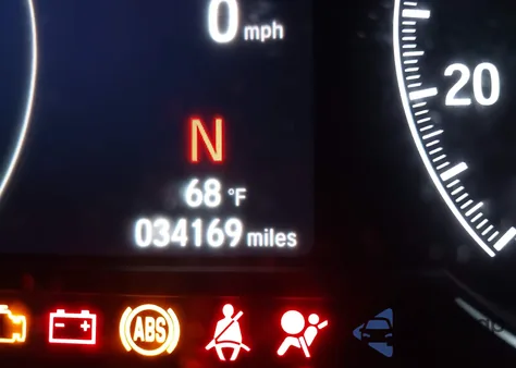 2021 Honda Accord Sport z USA, uszkodzony, nr VIN 1HGCV1F38MA028135